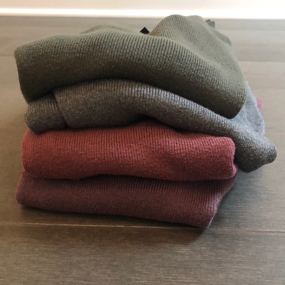Express crew neck fitted sweater bundle